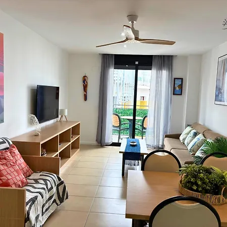 Bali - Modern With Parking & Swimming Pool *