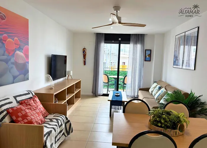 Bali - Modern With Parking & Swimming Pool *