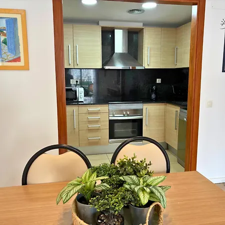 Bali - Modern With Parking & Swimming Pool アパート *