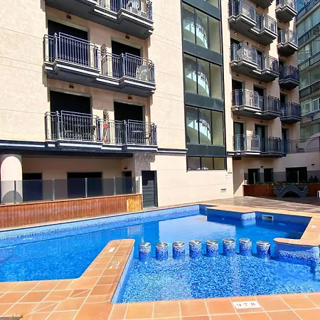 Bali - Modern With Parking & Swimming Pool